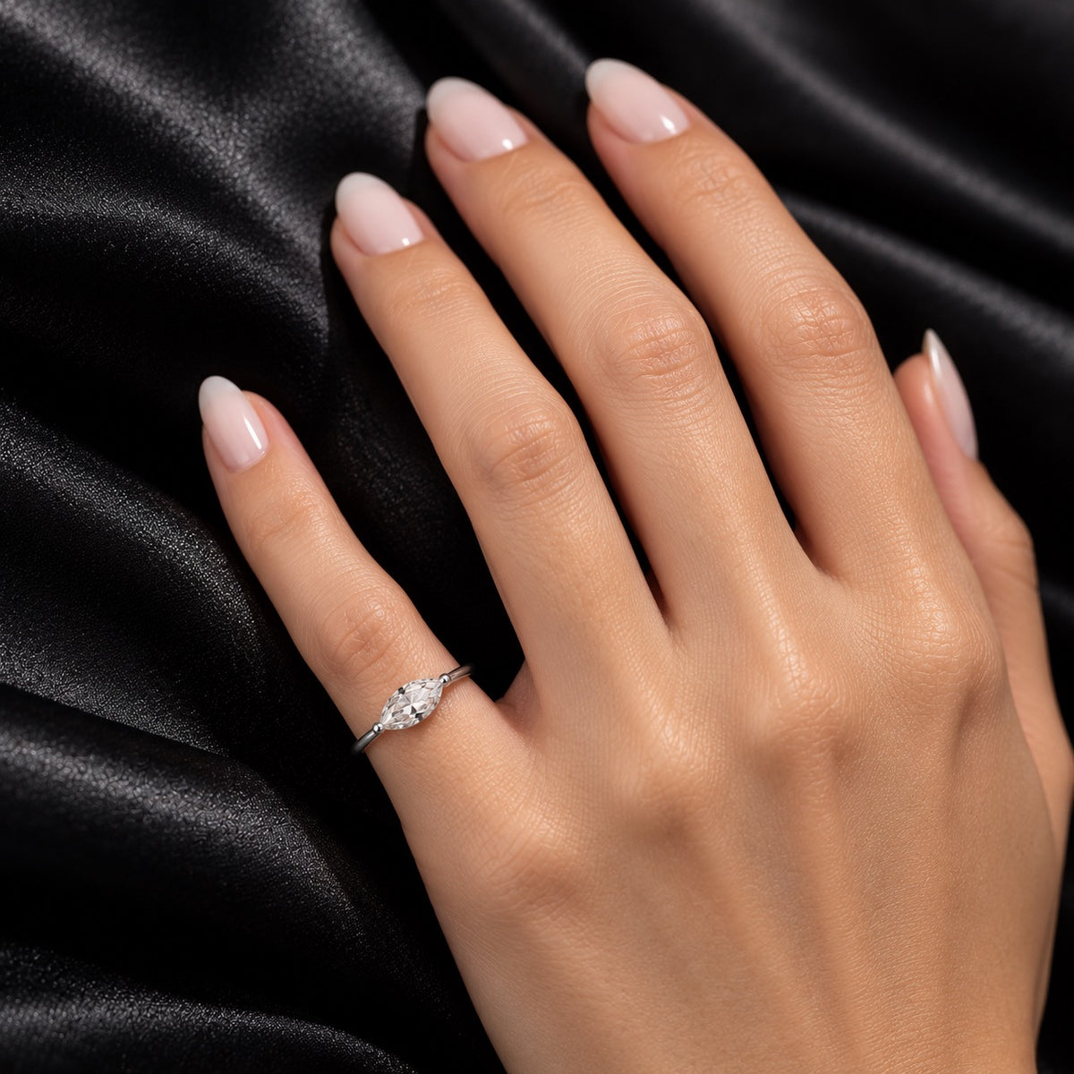 Pinky Promise Ring – 18K Gold Marquise Solitaire